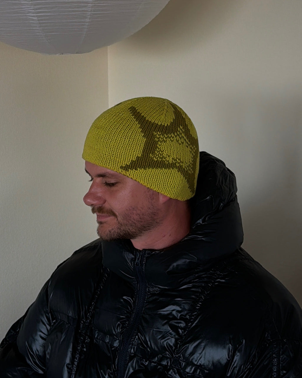 LUCKY STARS BEANIE Knitting Pattern